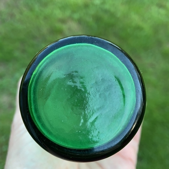 VINTAGE Bristol Green Mini Juice/ Shot Glasses - Picture 7 of 7